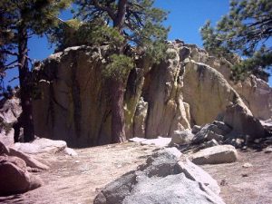 <b>Rock Croppings near the summit</b>